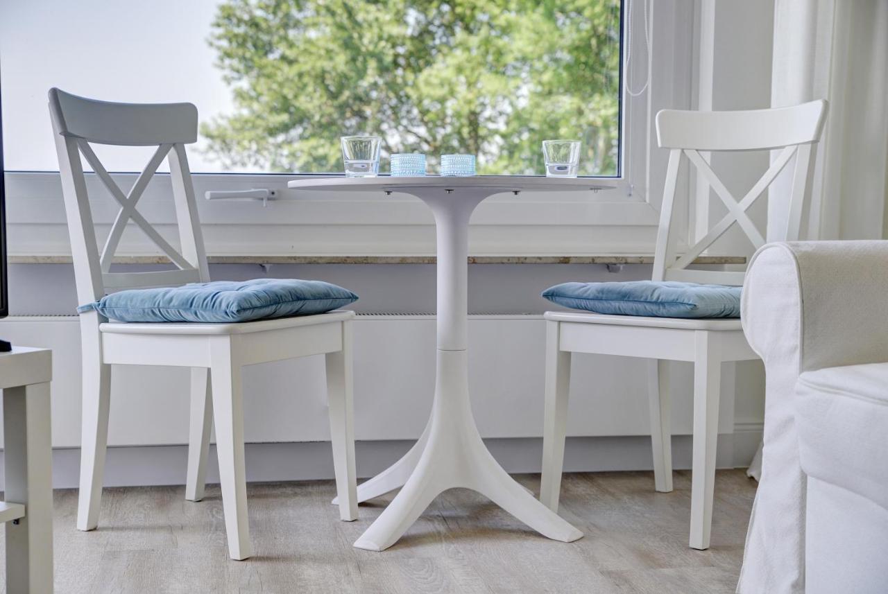 Fewo1846 - Fjordview - Komfortables Studioapartment Mit Balkon Und Meerblick Γκλύξμπουργκ Εξωτερικό φωτογραφία
